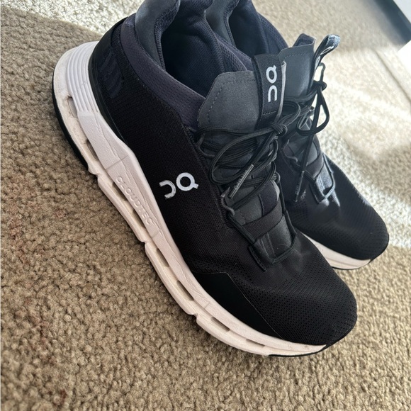 2 pairs of On Cloud Cloud Novas - Picture 7 of 12